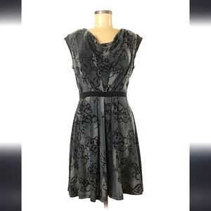 Simply Vera grey floral dress